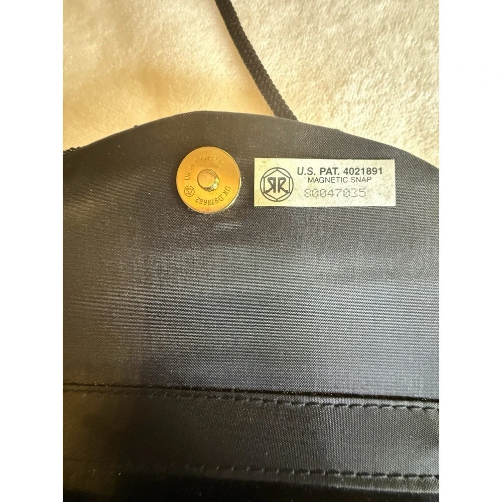 VTG La Regale Clutch Black‎ Satin Beaded Prom Mermaidcore Iridescent 